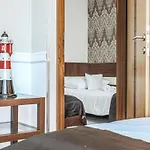 Holiday Beach Budapest Hotel 4*