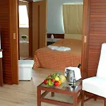 Hotell Holiday Beach Budapest Hotel 4*