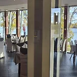 Hotel Holiday Beach Budapest Hotel