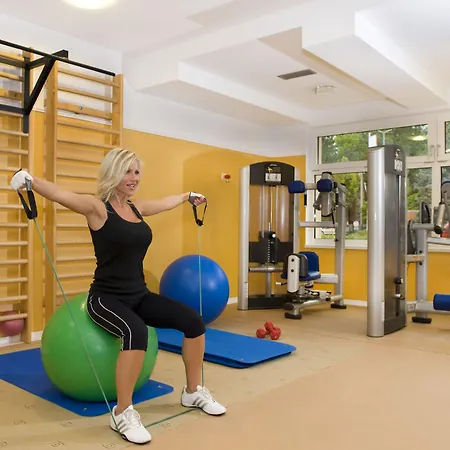 Hotel Holiday Beach Budapest Hotel