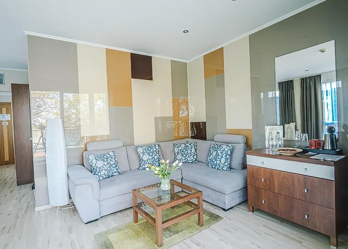 Hotel Holiday Beach Budapest Hotel 4*