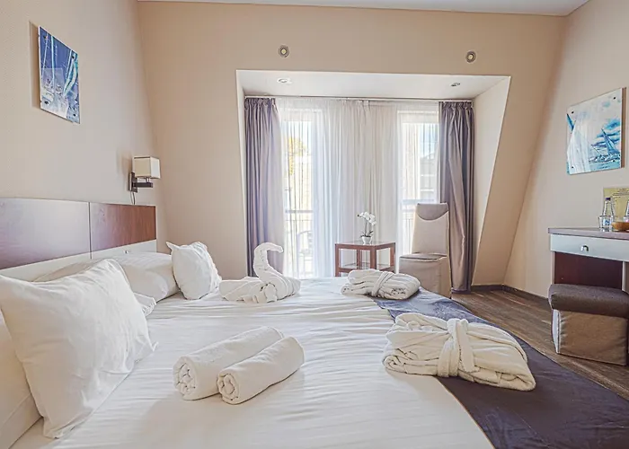 Holiday Beach Budapest Hotel