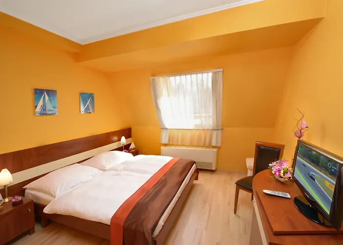 Holiday Beach Budapest Hotel Budapest