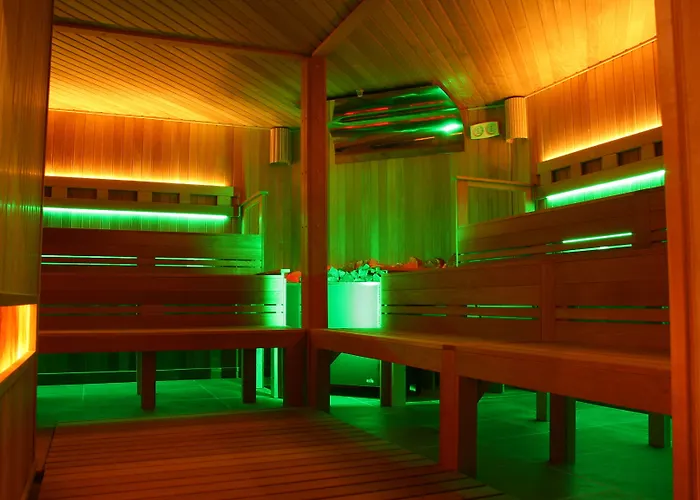 Holiday Beach Budapest Hotel 4* Boedapest