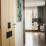 Holiday Beach Budapest Hotel Budapeşte