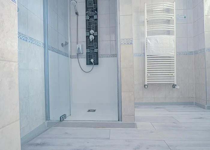 Holiday Beach Budapest Hotel 4* Budapest