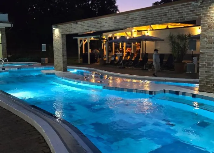 Szálloda Holiday Beach Budapest Hotel